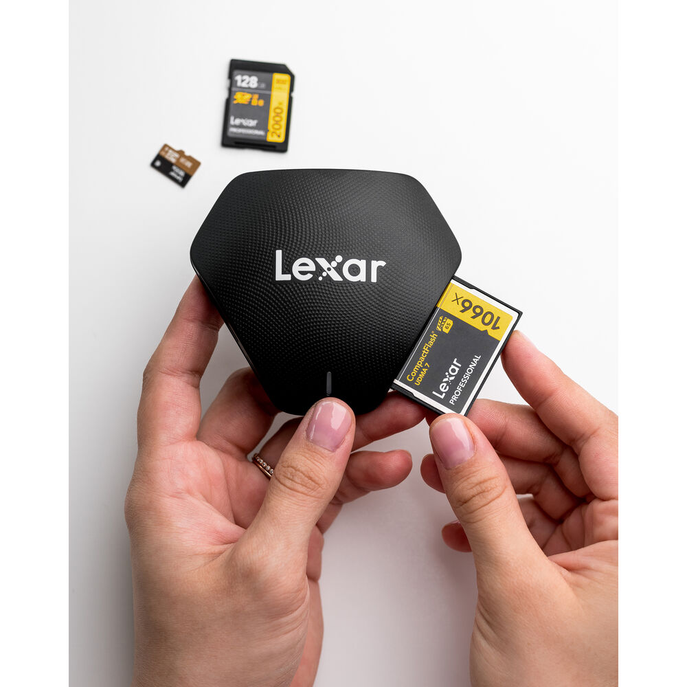 LEXAR 3’ü 1 Arada USB-C Kart Okuyucu (CF, SD ve microSD UHS-II Uyumlu)