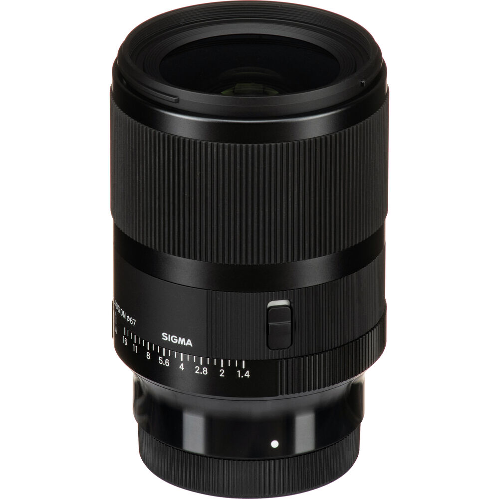 SIGMA - AF 35MM F/1.4 DG DN (A) F/L-MOUNT