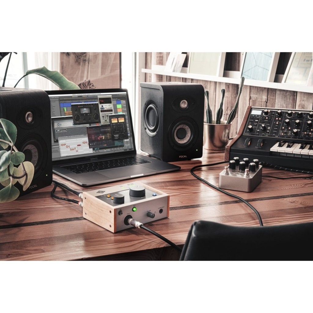 Universal Audio Volt 176
