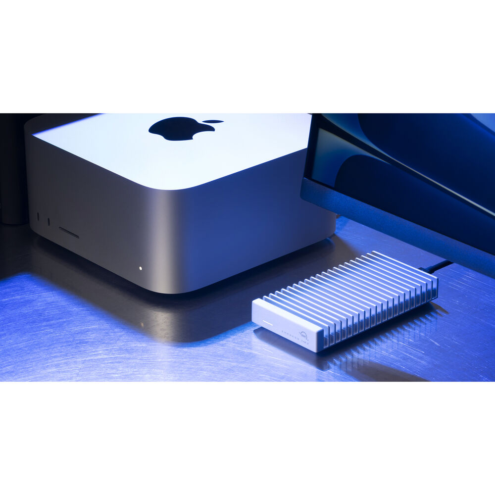 OWC 8TB Express 1M2 80G USB4 External SSD