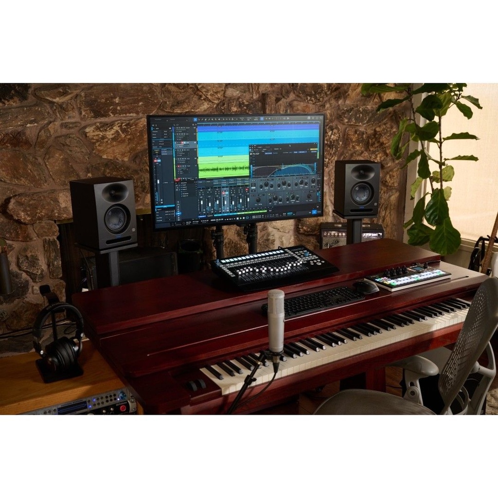 PreSonus Eris Studio 5