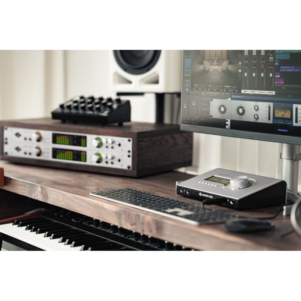 Universal Audio Apollo x4 | Gen 2 - Essential+