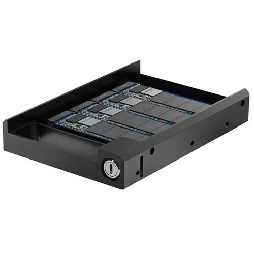OWC U.2 Shuttle with OWC Aura Pro 2.0TB x 4