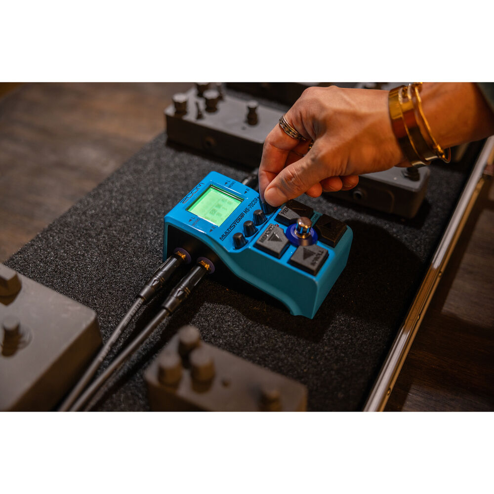 Zoom MS-70CDR+ MultiStomp Efekt Pedalı (Chorus / Delay / Reverb)