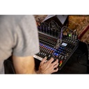 Zoom LiveTrak L-20 20-Kanal Dijital Mikser